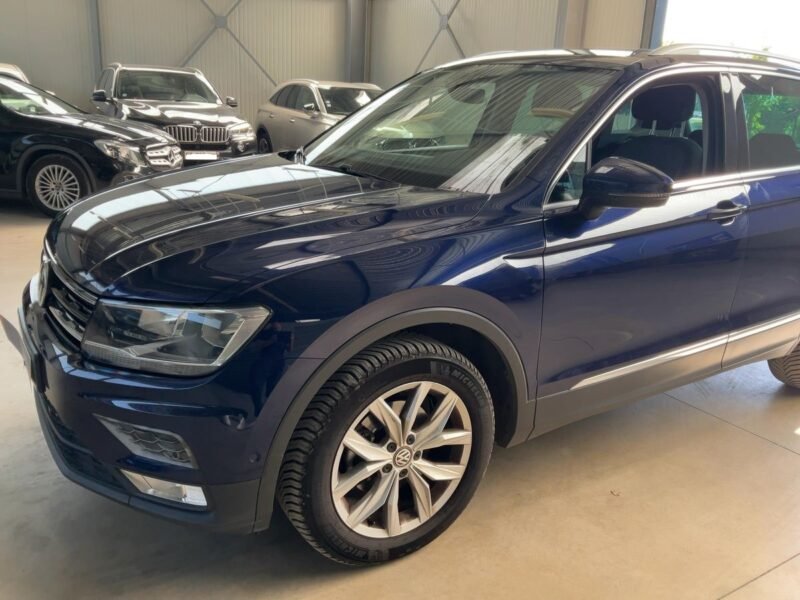 VOLKSWAGEN tiguan 2.0 TDI Comfortline 4Motion BlueMotion