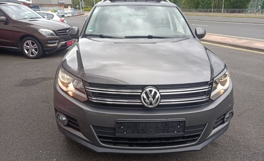 VOLKSWAGEN tiguan 1.4 TSI Sport & Style 4Motion