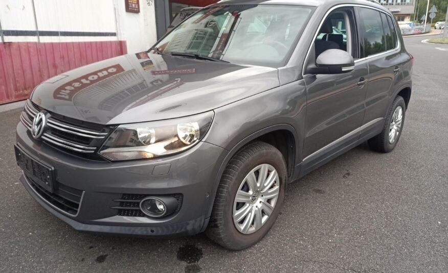 VOLKSWAGEN tiguan 1.4 TSI Sport & Style 4Motion