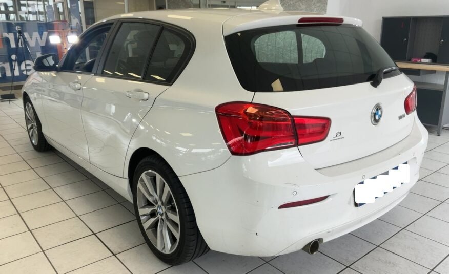 BMW SERIE 1 118 i