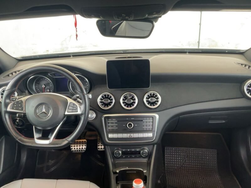MERCEDES-BENZ gla 220 d 4Matic AMG Line