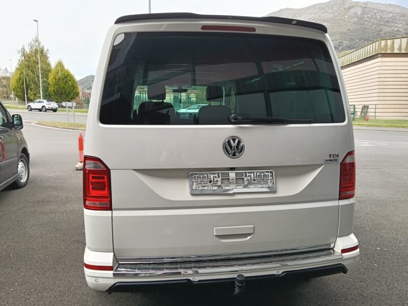 VOLKSWAGEN T6 Multivan 2.0 TDI Generation Six multivan