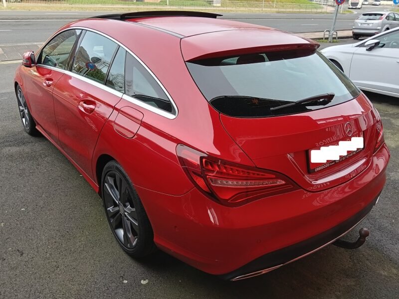 MERCEDES-BENZ Clase CLA 200 7G-DCT