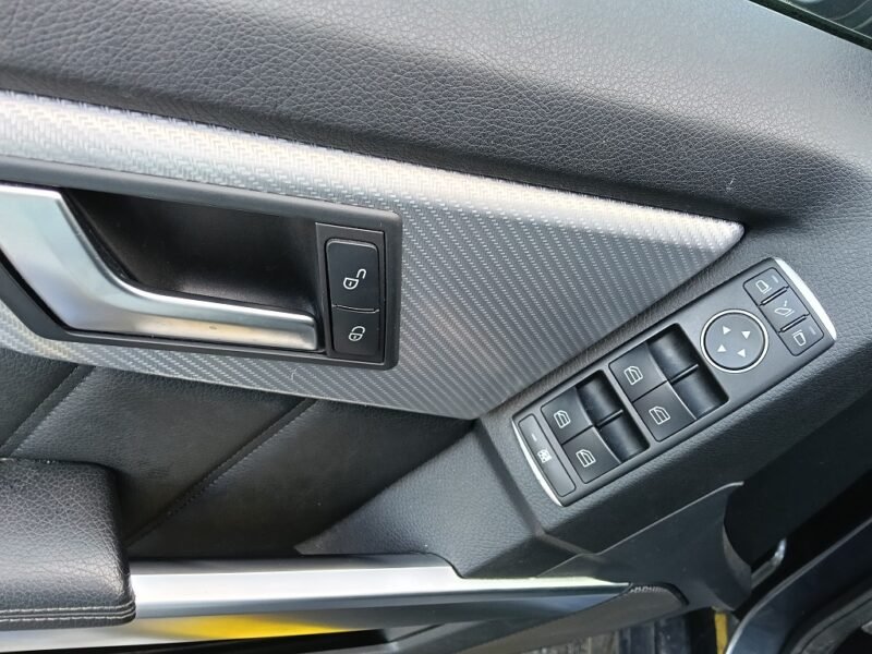 MERCEDES-BENZ Clase GLK 220 blue TEC 4 matci 7G-TRONIC