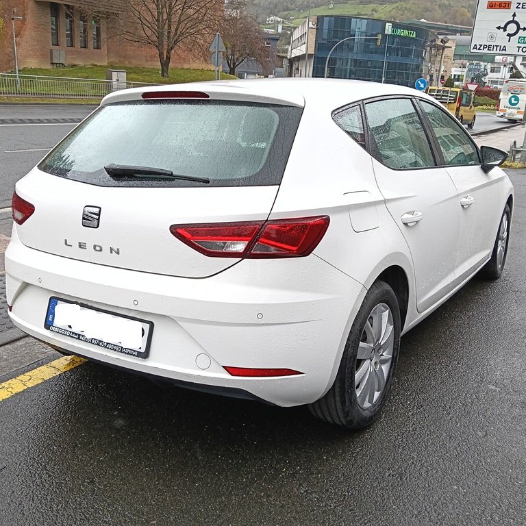 SEAT LEON 1.6 TDI 105cv DPF Sport 5p.