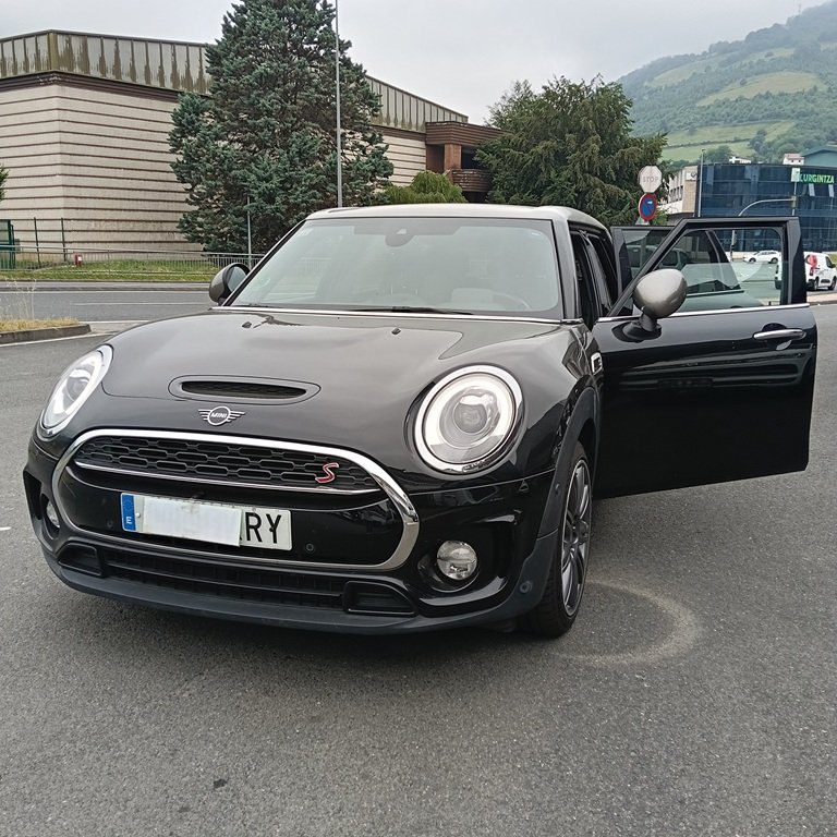 MINI CLUBMAN COOPER SD