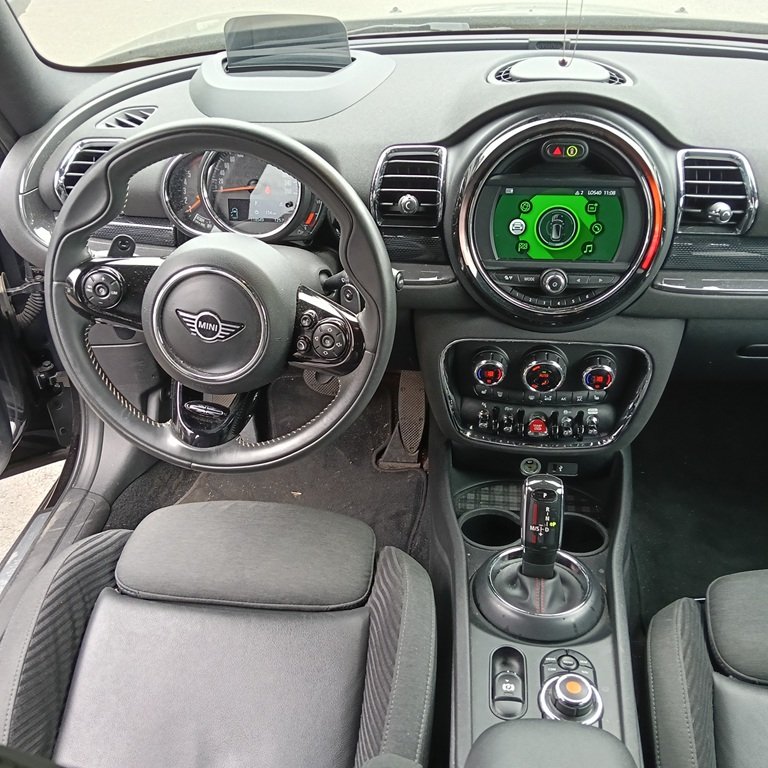 MINI CLUBMAN COOPER SD