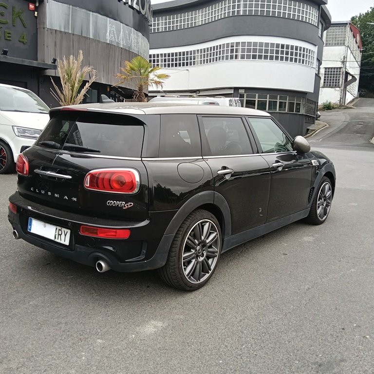 MINI CLUBMAN COOPER SD
