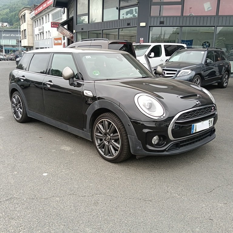 MINI CLUBMAN COOPER SD