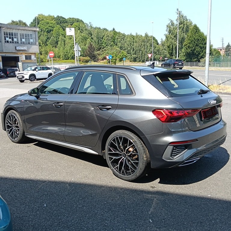 AUDI A3 30 TDI Sportback