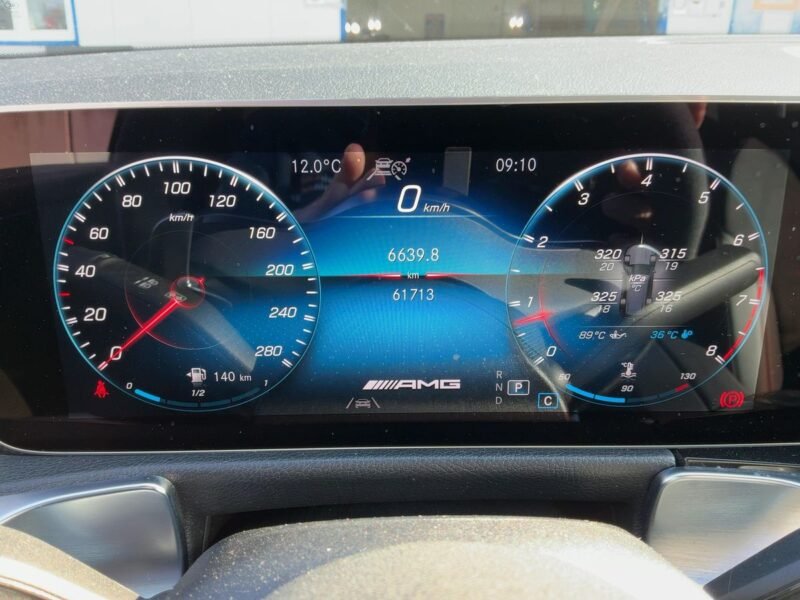 MERCEDES-BENZ GLB 35 AMG 4Matic