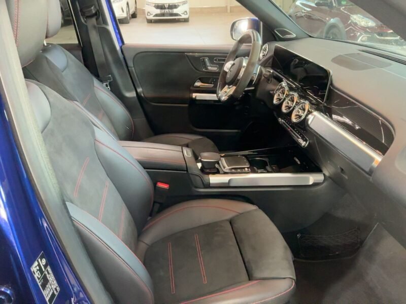 MERCEDES-BENZ GLB 35 AMG 4Matic
