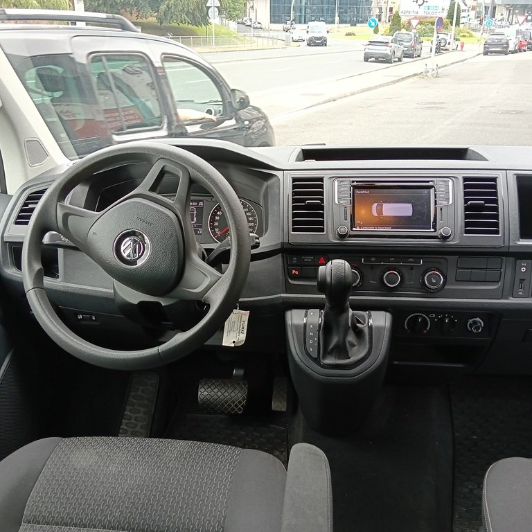 VOLKSWAGEN T6 California 2.0 TDI Beach