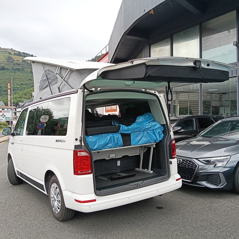 VOLKSWAGEN T6 California 2.0 TDI Beach