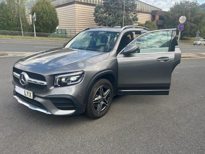 MERCEDES-BENZ GLB 200D 8G-DCT