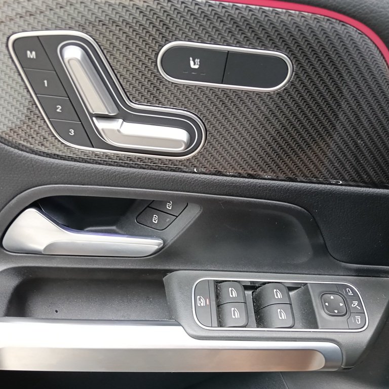 MERCEDES-BENZ GLB 35 AMG 4Matic