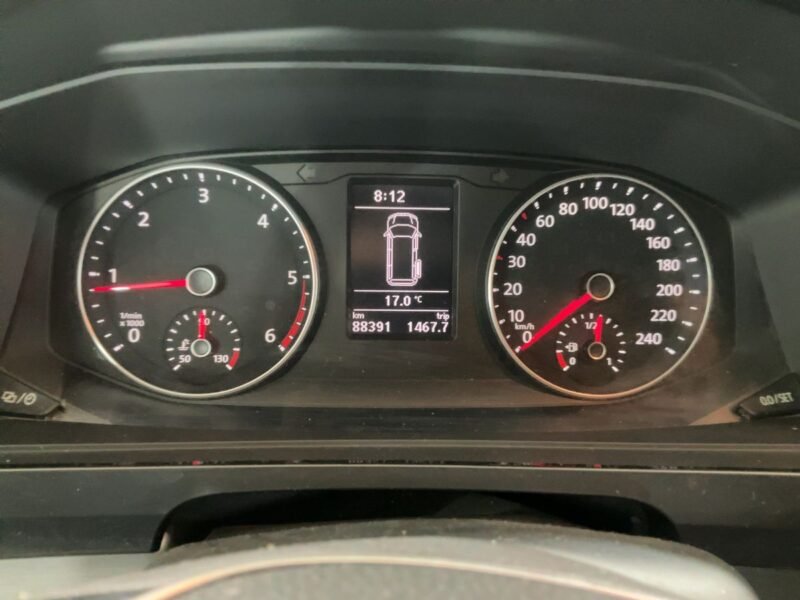 VOLKSWAGEN T6 California 2.0 TDI Beach