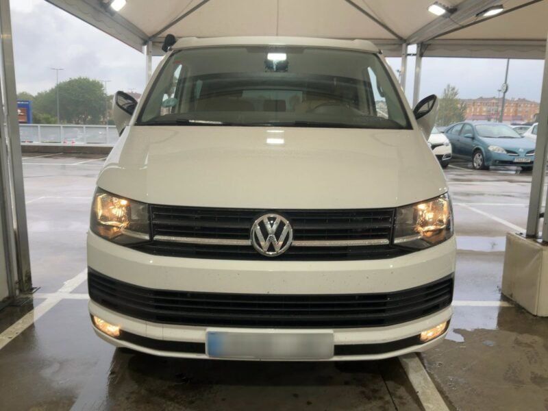 VOLKSWAGEN T6 California 2.0 TDI Beach