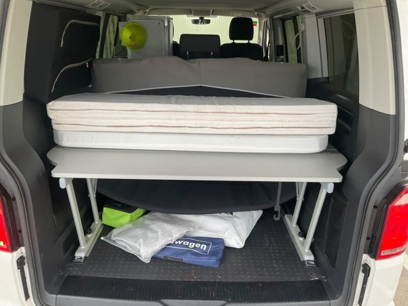 VOLKSWAGEN T6 California 2.0 TDI Beach